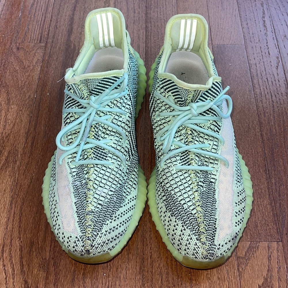 Adidas Yeezy Boost 350 V2